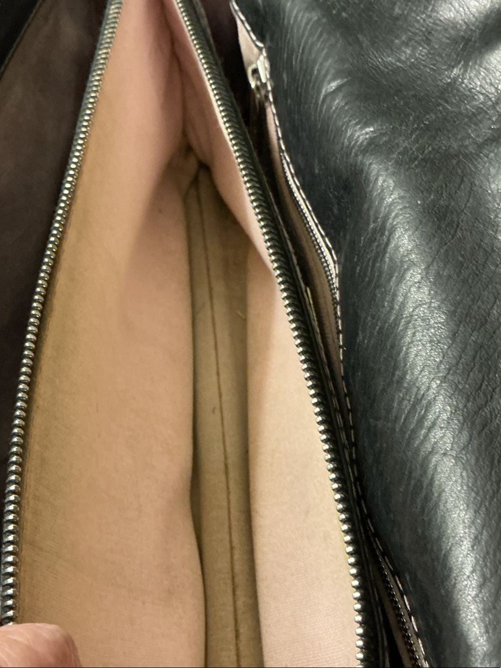 Marc Jacobs Vintage Black Leather Double-Handle Shoulder Bag Pink Stitching - Picture 8 of 13